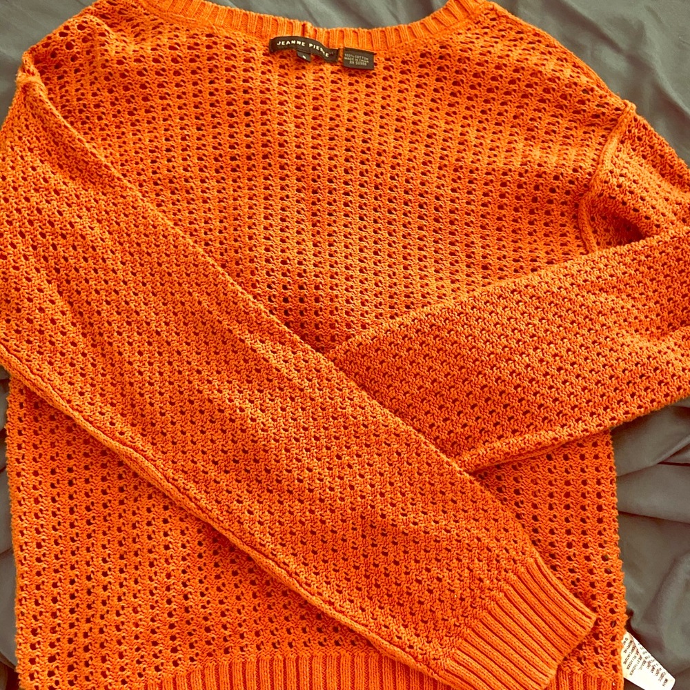 Beautiful never worn sweater
